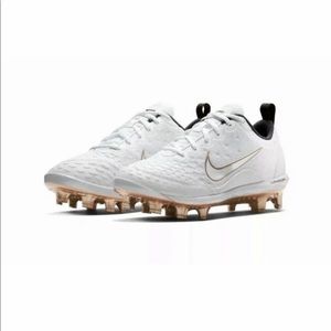 NWOT-Nike Women Hyperdiamond 2 Pro Softball Cleats
